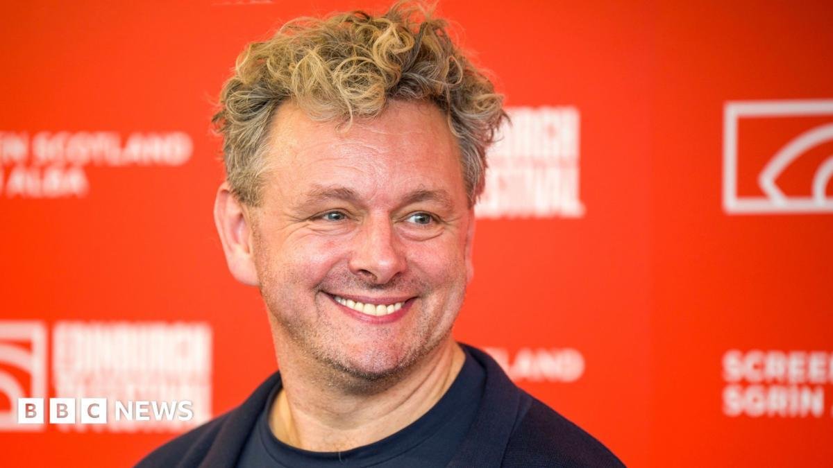 Michael Sheen hopes 'extraordi...