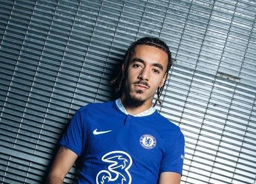 مانشستر سيتي يراقب مدافع تشيلسي لضمه في الميركاتو الشتوي