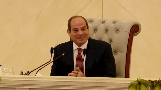 أبرزهم وزير النقل.. السيسي يشكر الوفد المرافق في الجولة الآسيوية- فيديو