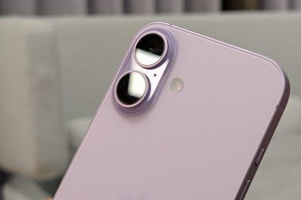 Apple and Samsung dominate the...