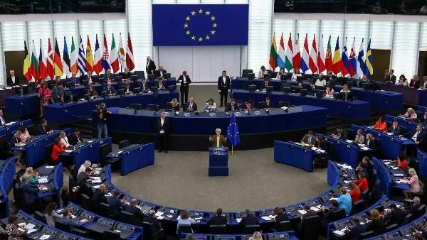 البرلمان الأوروبي يضيف جماعة الإخوان إلى قائمة المنظمات الإرهـ ـابية