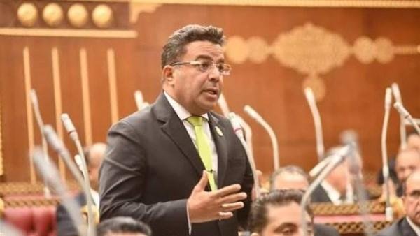 تعقيدات إدارية.. النائب باسل عادل يطالب بمراجعة منظومة بطاقة الخدمات المتكاملة