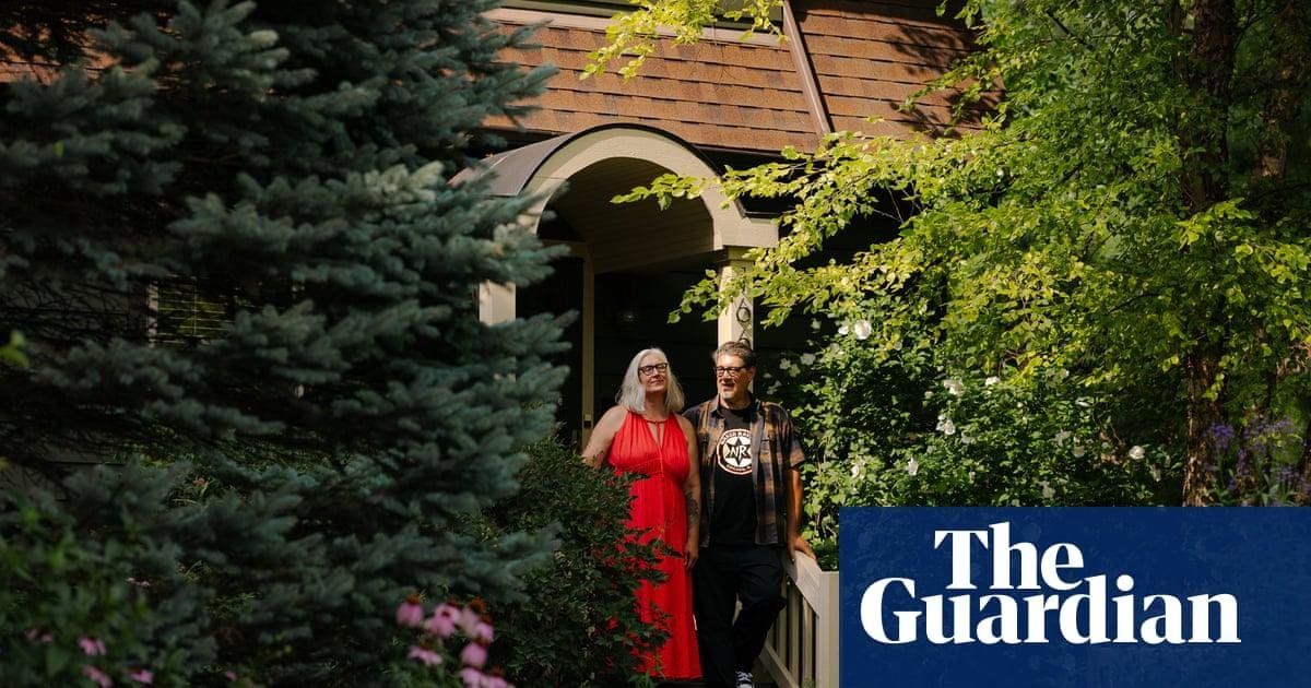 How one American couple ditche...