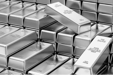 الفضة تخسر 6.87 جنيه خلال أكتوبر الماضي.. وجرام الفضة عيار 999 يسجل 97 جنيها