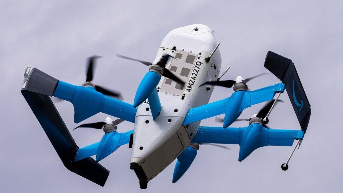 Amazon’s delivery drones are f...