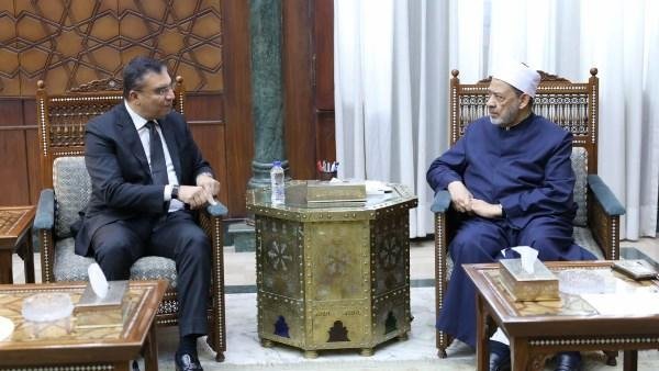 شيخ الأزهر: الإعلام الهادف شريك أساسي في بناء وعي المجتمعات وتحصينها من الأفكار المغلوطة