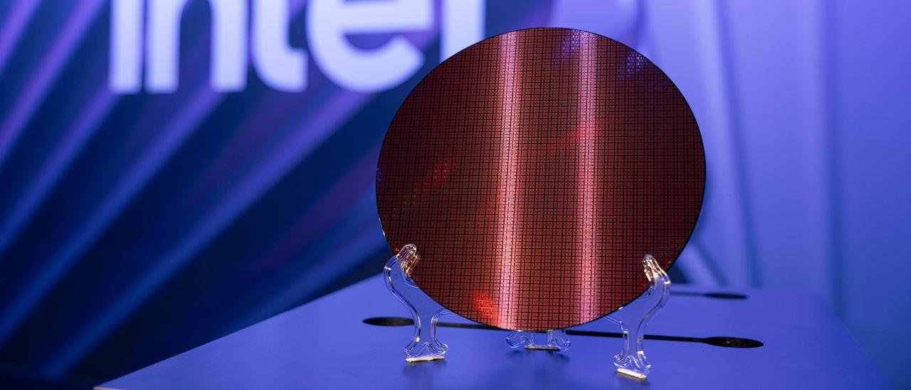 Hot Chips 2026: Intel Xeon 7 '...