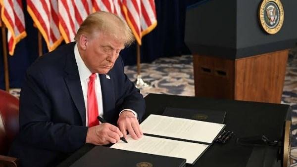 الممثل التجاري الأمريكي : ترام...