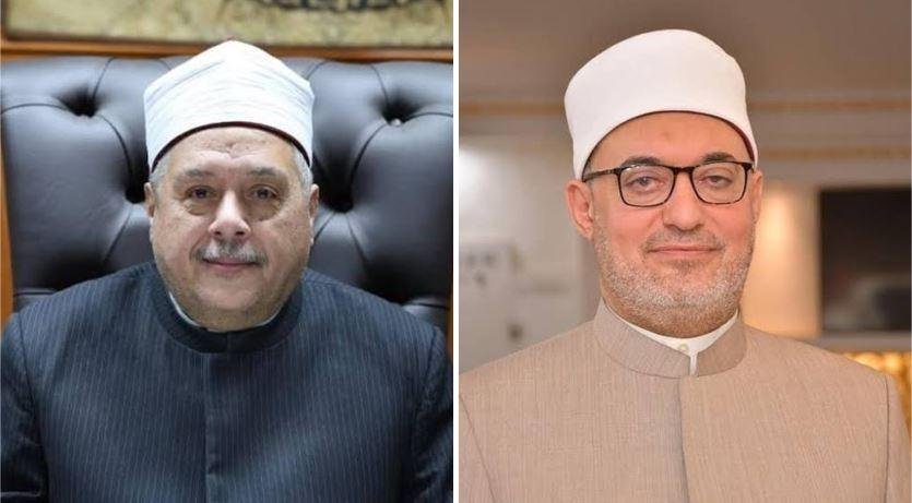 مفتي الجمهورية يهنئ الشيخ أيمن عبد الغني بتجديد تكليفه بأعمال وكيل الأزهر