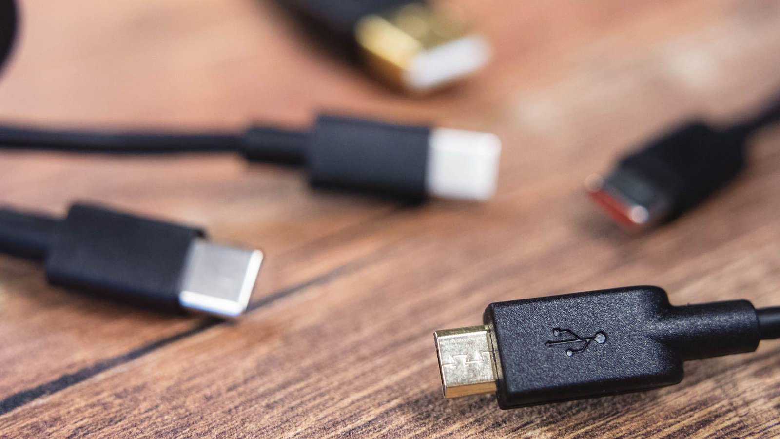 4 legendary USB accessories th...