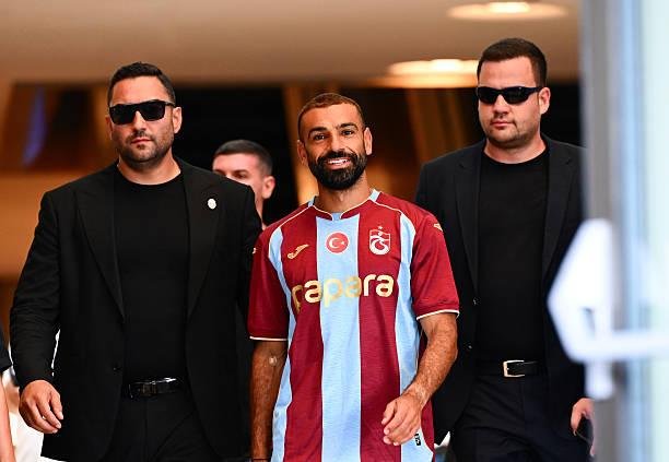 40 مليون دولار.. محمد صلاح ضمن قائمة اللاعبين الأعلى دخلًا في العالم