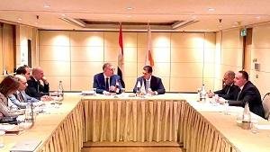 وزير البترول يبحث مع وزير الطاقة القبرصي تسريع مشروعات ربط الغاز القبرصي بالبنية التحتية المصرية