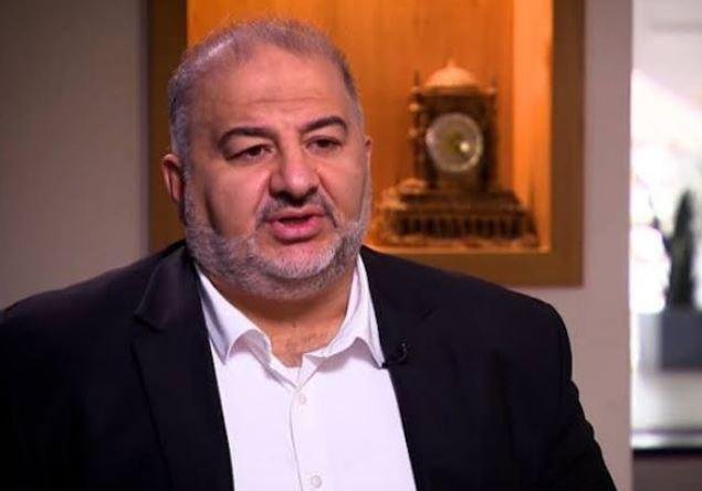 منصور عباس ينفي صلة «رعام» بمزاعم التدخل في الانتخابات ويتعهد بالتعاون مع التحقيق
