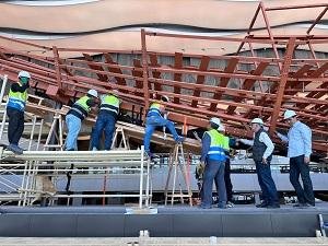 إعادة تركيب 16 قطعة من أرضية مركب خوفو الثانية بالمتحف المصري الكبير