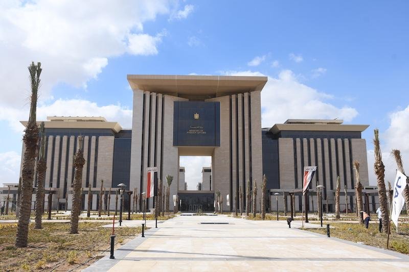 الخارجية تنعى مضيفة الطيران المصرية شهيدة الاعتداء على مطار الملك خالد بالرياض