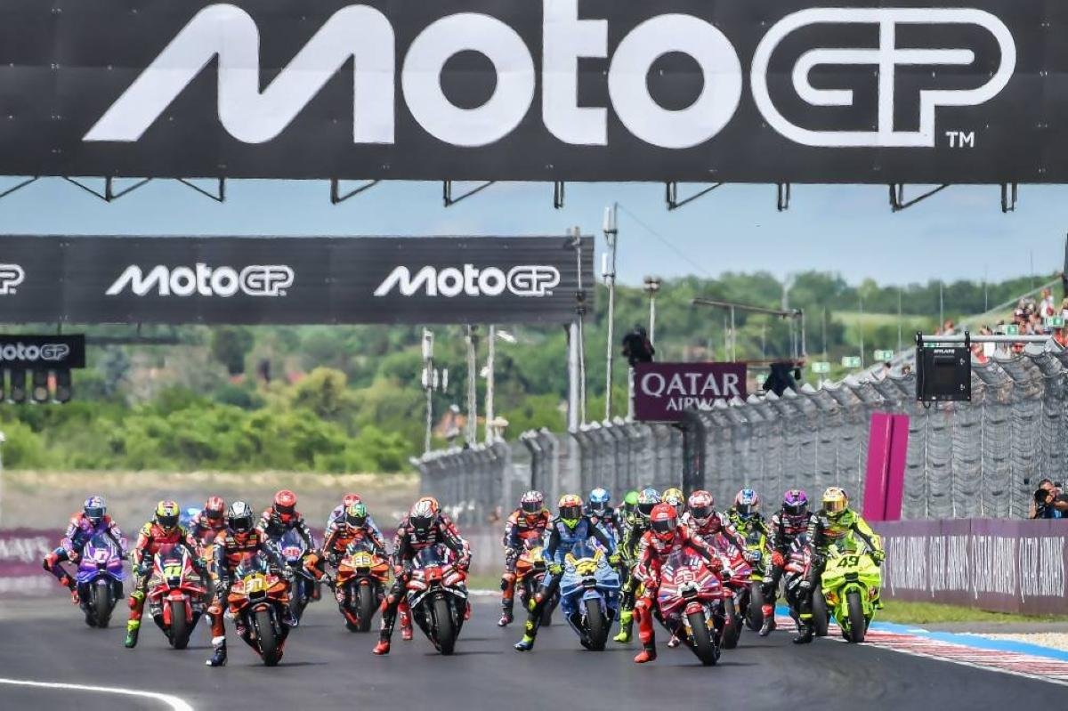 MotoGP welcomes 'defining mome...