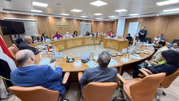 حزب العدل يفتح حوارًا مجتمعيًا حول تحديات إصدار قانون الأحوال الشخصية.. صور