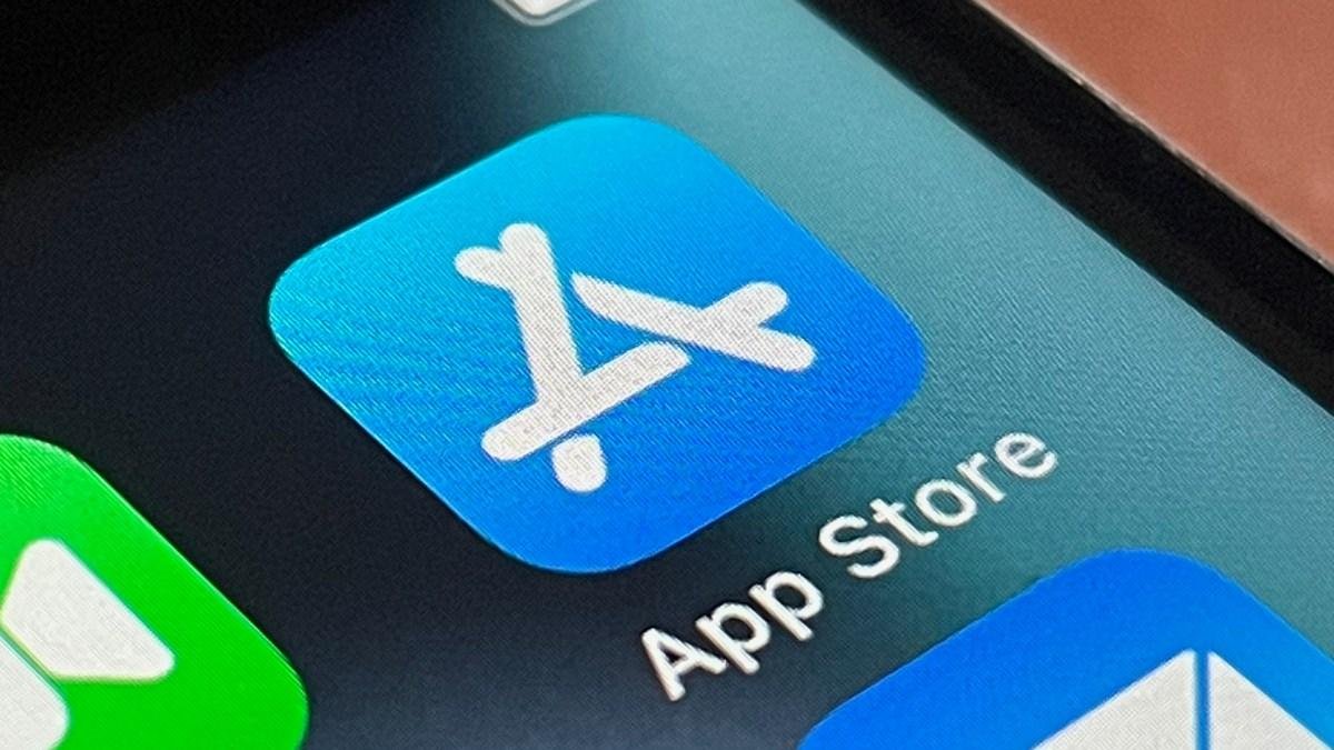 Phil Schiller’s App Store exit...