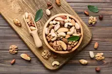 4 مكسرات قد تساعدك على خفض ضغط الدم المرتفع