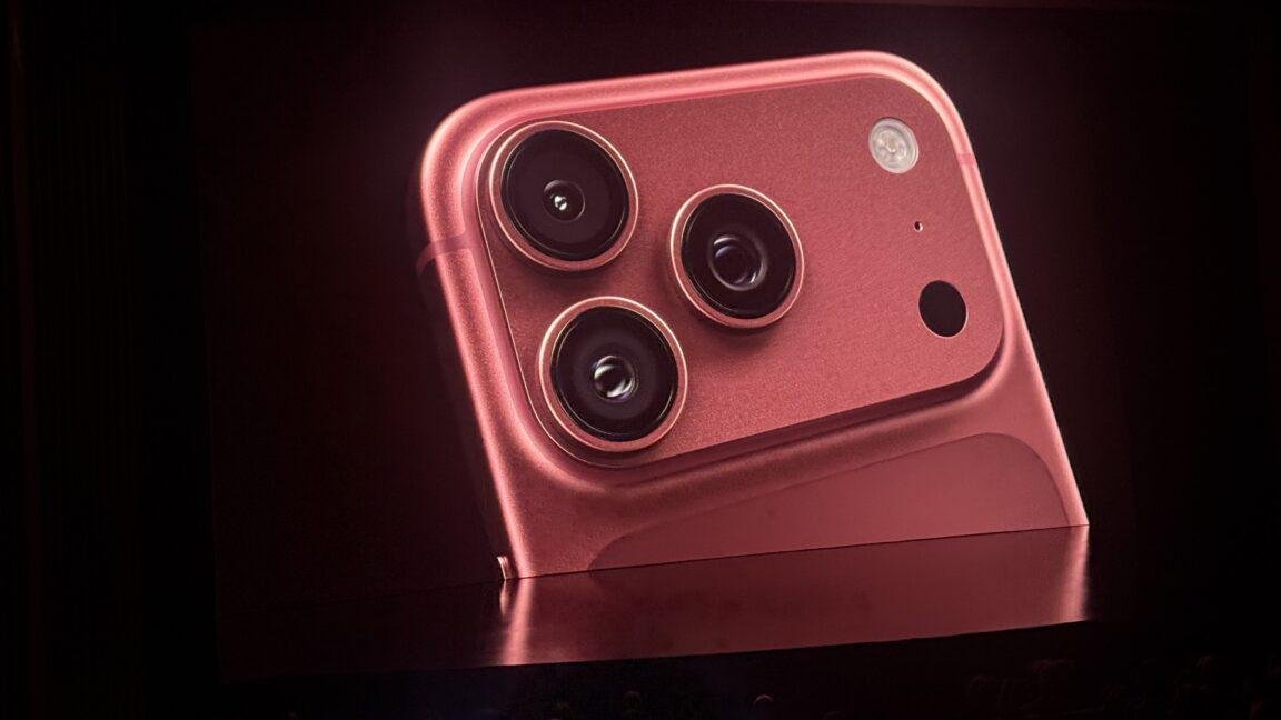Apple's iPhone 18 Pro adds var...