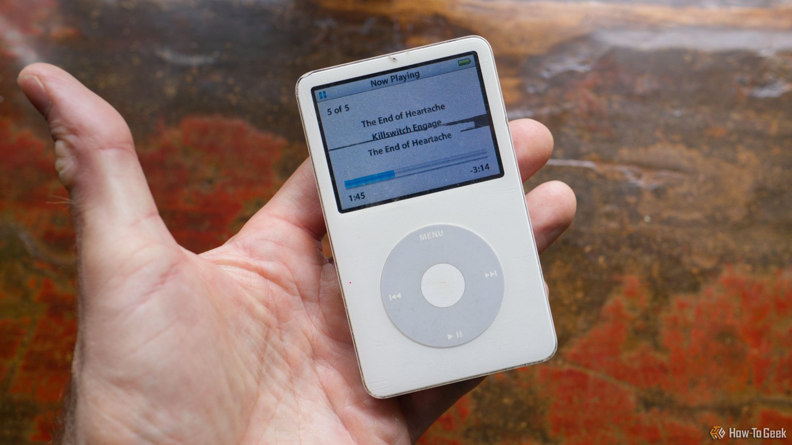 6 old gadgets worth keeping be...