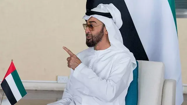 محمد بن زايد يهنئ الملك سلمان وولي عهده والشعب السعودي بلقب"خليجي 27"