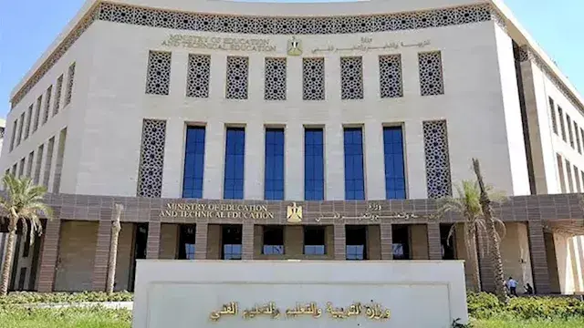 التعليم تحسم الجدل بشأن حافز التدريس للأخصائيين.. وتحذر من استرداد المبالغ المصروفة