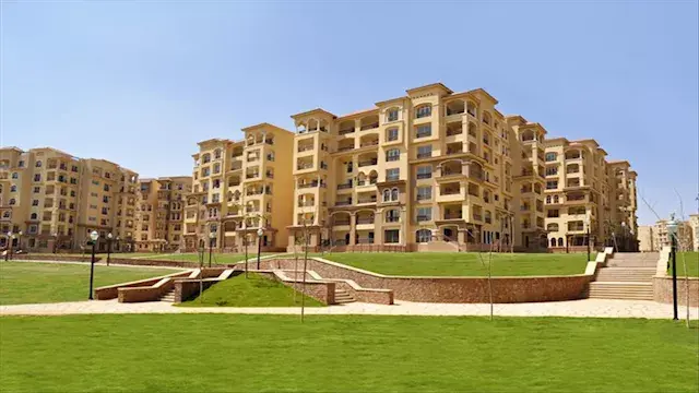 حصاد أسبوع الإسكان.. طرح فرص استثمارية وإزالة مخالفات بناء وتطوير المرافق
