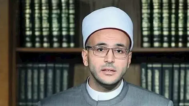 أمين الفتوى يحذر من الشماتة في...