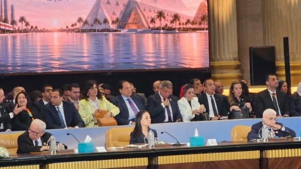 وزيرة التضامن تستعرض جهود مسارات التمكين الاقتصادي والتخارج من دائرة العوز