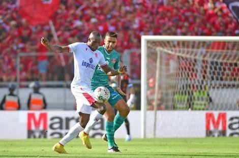 الرجاء يتعادل مع إل كانيمي واريورز في ذهاب الدور التمهيدي للكونفدرالية
