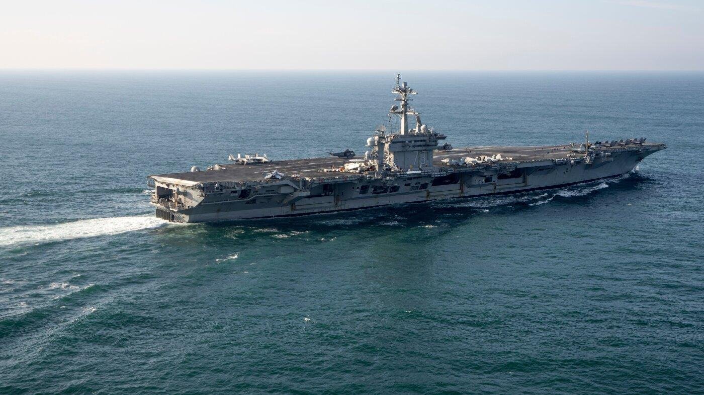 New aircraft carrier heads tow...