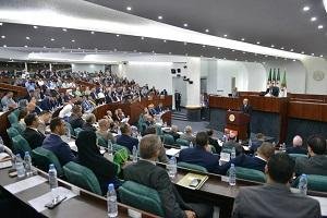 البرلمان الجزائري يوسع الجرائم...
