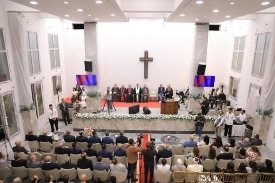 رئيس الطائفة الإنجيلية يفتتح كنيسة جديدة بمدينة الشيخ زايد بحضور محافظ الجيزة