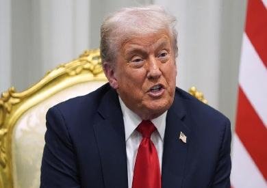 إدارة ترامب تطلب من المحكمة العليا السماح لها باستئناف بناء سور على الحدود عبر تكساس