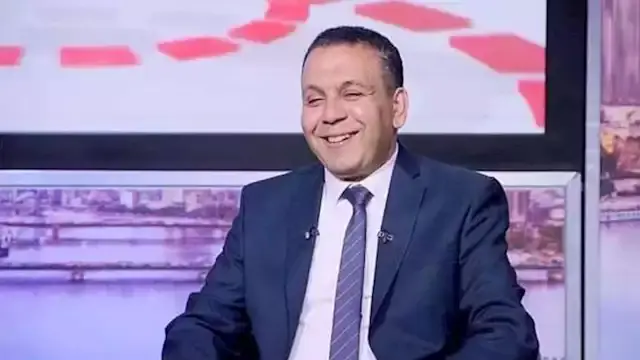 هل ارتباط الامتحان بالكتاب المدرسي يعني أنه سيكون سهلًا؟.. خبير يوضح