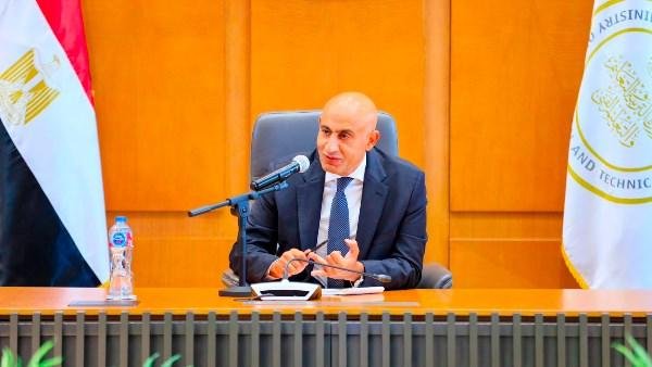 إلزام تلاميذ المرحلة الإبتدائية بحضور 70% من أيام الدراسة بالترمين ..قرار عاجل