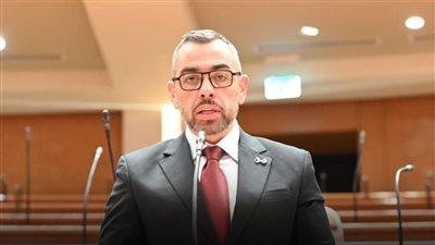 النائب محمد فؤاد: تجار يستغلون صعود الدولار لرفع أسعار السلع بالمخازن.. وتثبيت الفائدة السيناريو المرجح