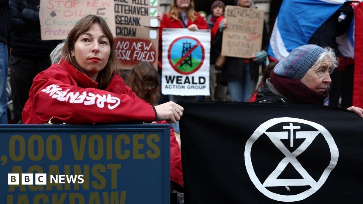 UK could 'unlock' 100 more oil...