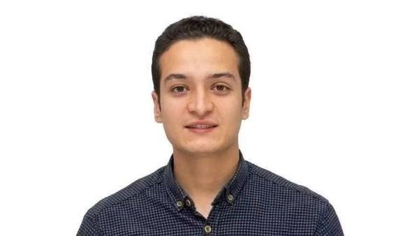 بكى أثناء تحقيقات نيابة طنطا.. عرض الابن المتهم بإنهاء حياة أبوه وأمه على مستشفى العباسية