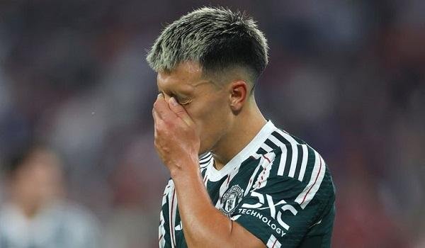 ليساندرو مارتينيز ضغط للانتقال إلى أتلتيكو مدريد