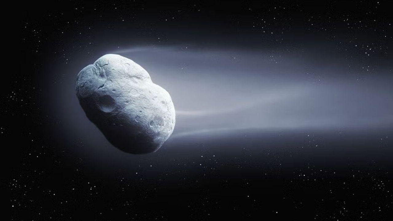 Scientists watch a comet being...