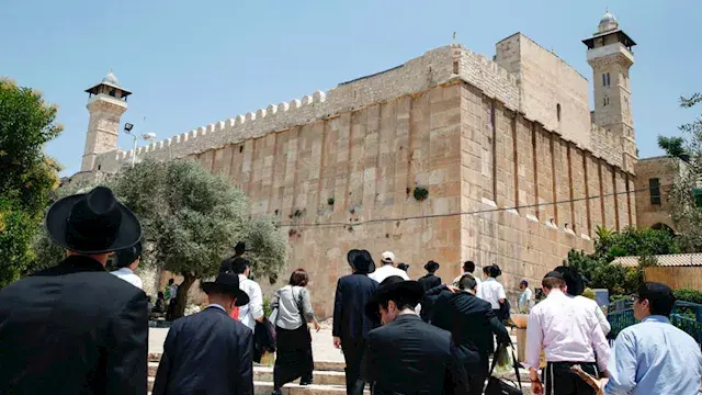 جامعة الدول العربية تدين إغلاق الحرم الإبراهيمي وتهجير سكان الخليل