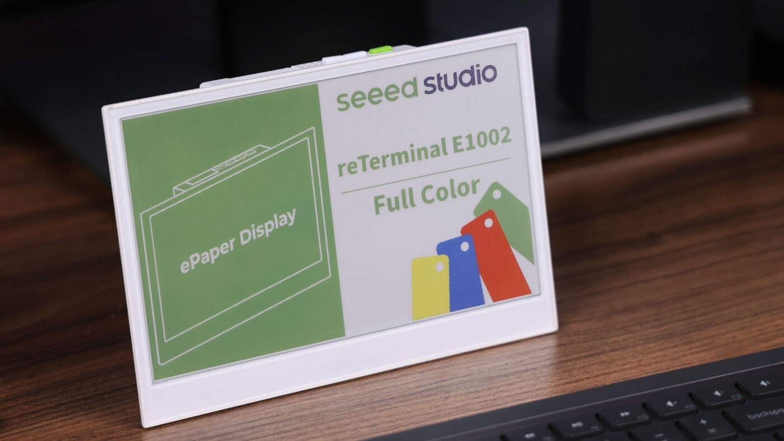 This 7.3-inch ePaper display i...