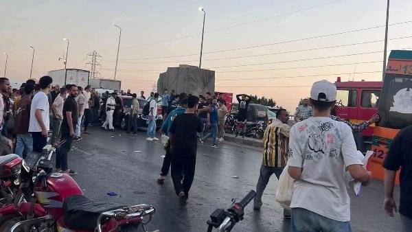 إصابة 5 أشخاص في تصادم 3 سيارات أعلى كوبري المنصورة بطريق بنها الزراعي